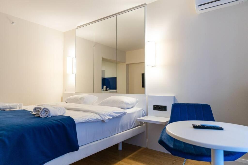 Cozy And Stylish Apartment With Sea View In Batum דירה באטומי
