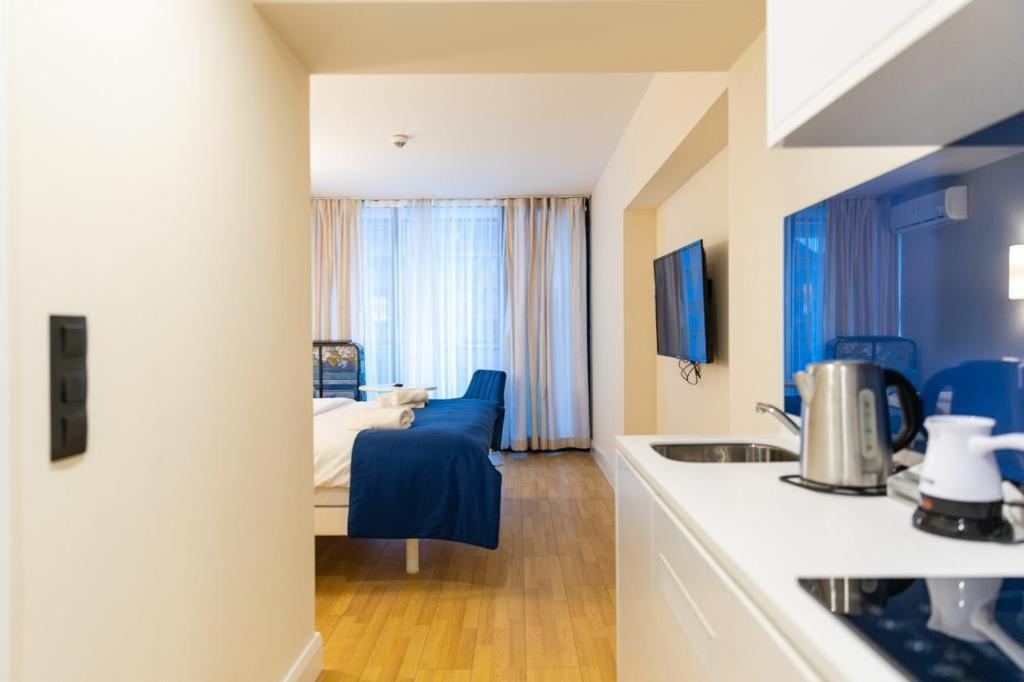 Cozy And Stylish Apartment With Sea View In Batum